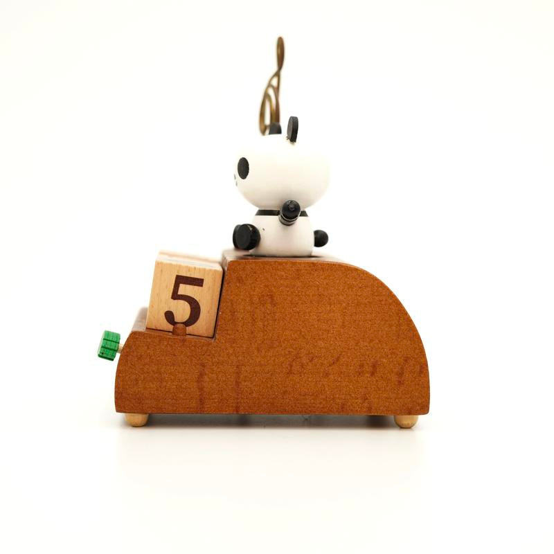 Wooden Panda Calendar Music Box, Desktop Bedroom Ornaments